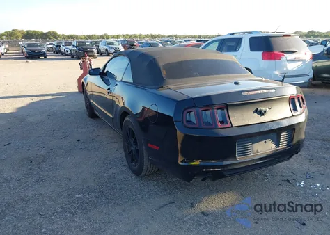 2014 Ford Mustang V6 Premium из США, поврежденный, VIN 1ZVBP8EM1E5328453